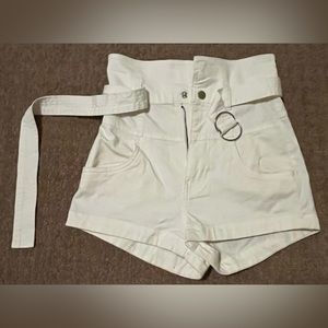 Belted High Waist Shorts with pockets - XS